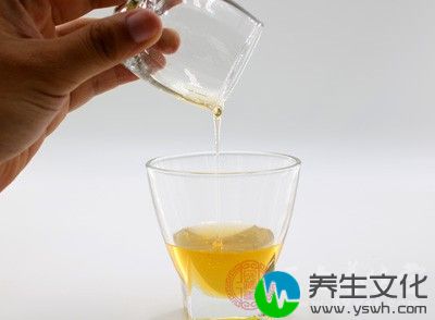 蜂蜜没必要放冰箱里