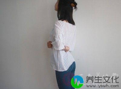 女人如果经常出现腰疼的情况，很有可能是因为下面这些因素所导致的