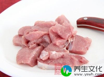 吃生肉容易体内会吃出寄生虫