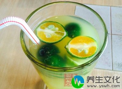 过度喝高度酸性的饮料