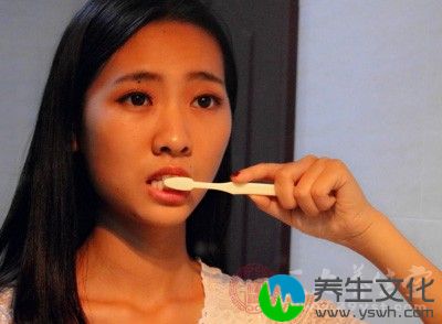 饭后3分钟是漱口、刷牙的最佳时间