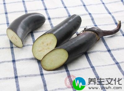 要想保持精力充沛需补充多营养、易消化、富含水分的食物