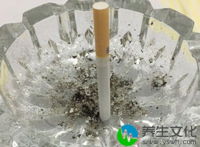 长期的吸烟喝酒造成血管的老化、硬化