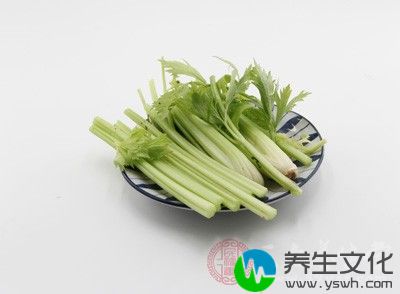 黄瓜不能和芹菜一起吃