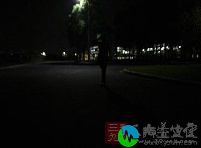 男女半夜偷偷去这地方准没好事