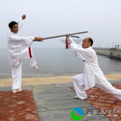 打一套“四十八式太极拳”为8～10分钟