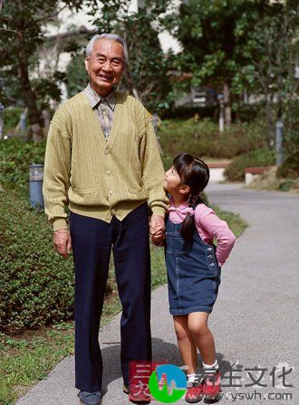 裘沛然大师的养生之道 一花四叶汤