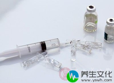 注射前，先经过专业医师详细的诊断