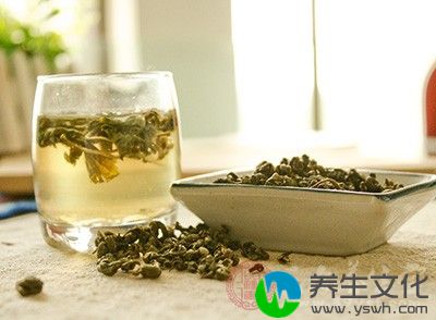 浓茶除了有一定的营养价值外