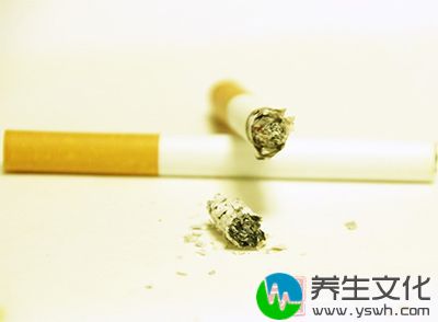 远离烟草烟雾，不论本人吸烟或被动吸烟