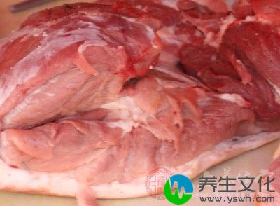 每次可选用鲜白玉兰，鲜猪瘦肉