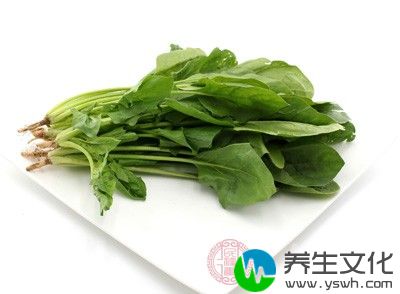 。研究显示，菠菜、苋菜等蔬菜，只需沸水焯一下就可以去除40%~70%的草酸