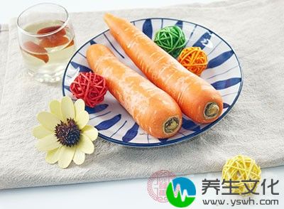 胡萝卜不仅口感香脆，而且味道甜美