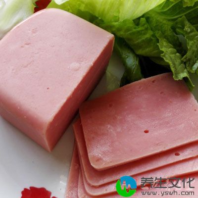 冬瓜半斤，泡发的肉皮1块，木耳、火腿、黄瓜各少许