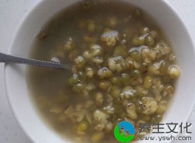 绿豆粥可以用来补充体力