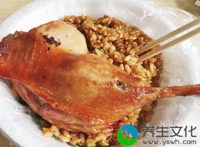 鸡腿饭不仅仅是米饭中放一个鸡腿