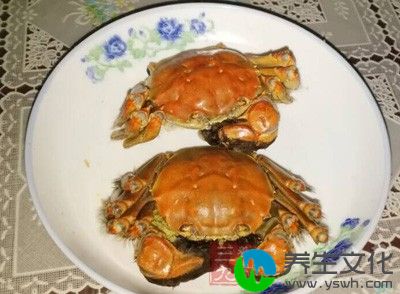 不能与冷饮同食