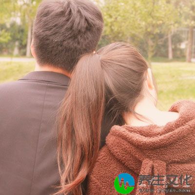 她给了一个男人婚姻之外另一份友真心的关爱与温暖