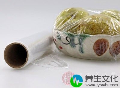 动物毛发、塑料纤维，也不被消化，同样难排出体外