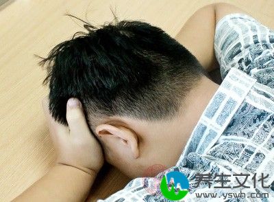 表现为精神萎靡不振、睡眠障碍和记忆力减退等