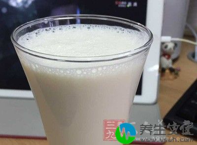 (如牛奶、奶酪等)过敏的人也比较多,其中小孩子占大多数