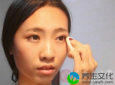 打完瘦脸针后不能洗脸、化妆