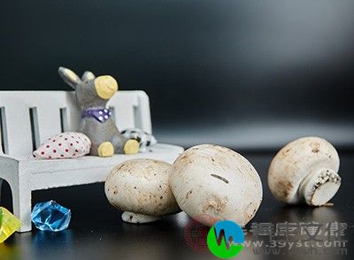 明显的镇咳、稀化痰液的作用