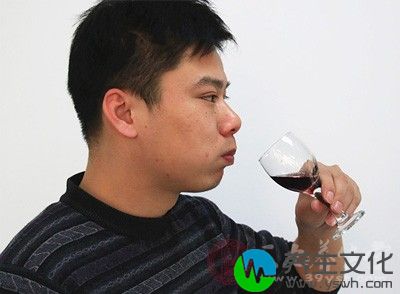 我们在平时尽量做到不喝酒