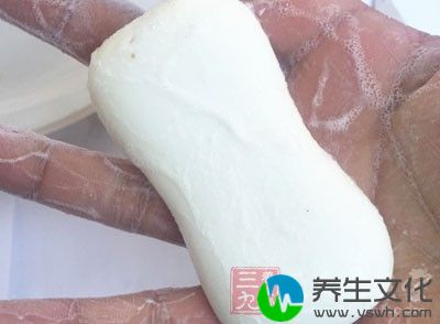 究竟用香皂洗脸会有怎样的效果呢