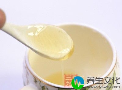 蜂蜜可以洗脸吗1、补水水分