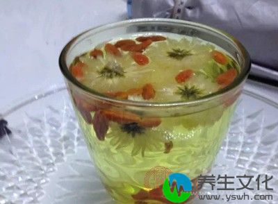 别喝太多凉茶，即使是自己制作的