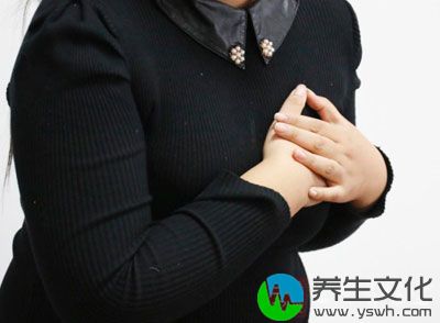 半数以上的妇女，月经来潮前有乳房胀满、发硬、压痛