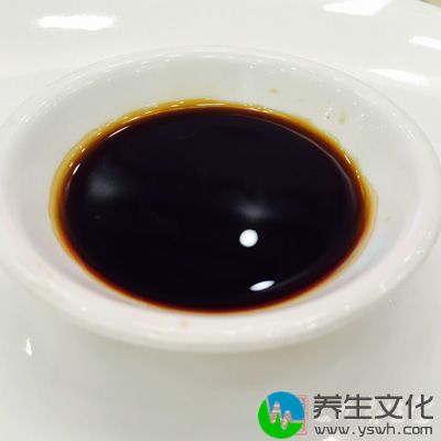 使用方法：取食醋一小杯，漱牙