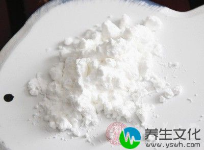 材料：珍珠粉，清水适量