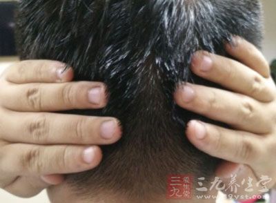 按摩手法 10种按耳法养肾健脑效果好