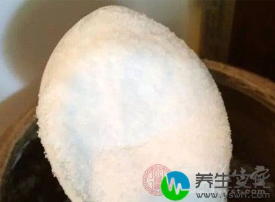 大量摄入食盐不仅会导致血压升高