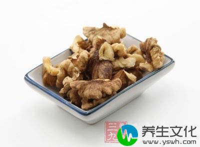 每100克核桃含有能量627千卡