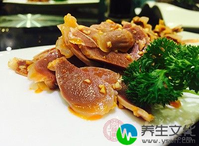 鸡胗焯水和焯水后清洗也是为了很好地去除异味