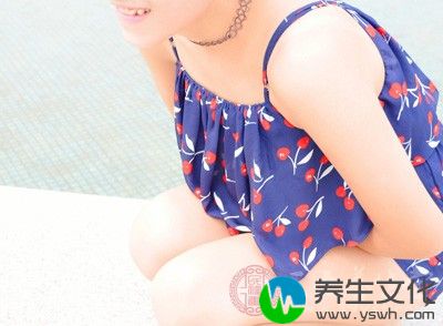 常伴有经前乳房胀痛、胸胁不舒、小腹胀痛或刺痛(疼痛部位固定不移)