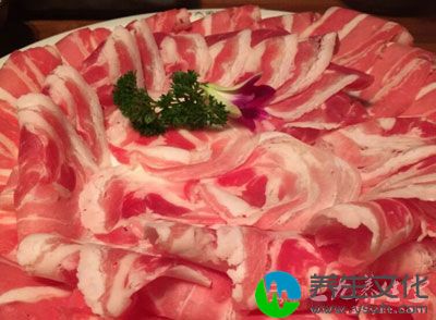 其次为肉、肝、蛋类食品