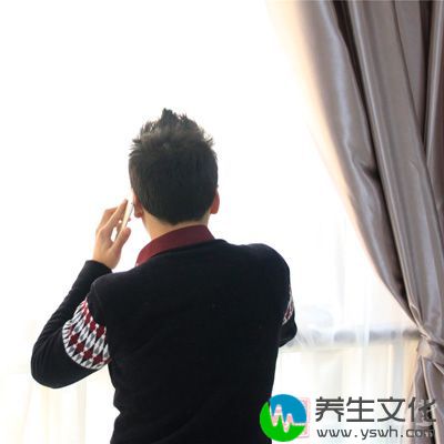 古懂型男人就是不沾花惹草的传统型男人