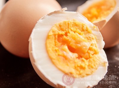 母乳不够宝宝不吃奶粉怎么办 宝宝饮食注意哪些