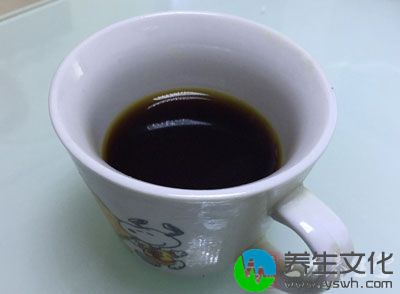 上药用白酒1500ml浸泡，密封1个月后开启饮用