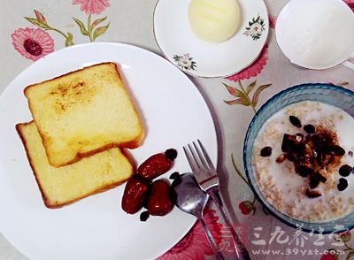 3恶习摧毁健康 路边早餐要不得