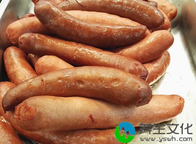 热狗、香肠等加工肉食摄入过量会增加胰腺癌和糖尿病危险