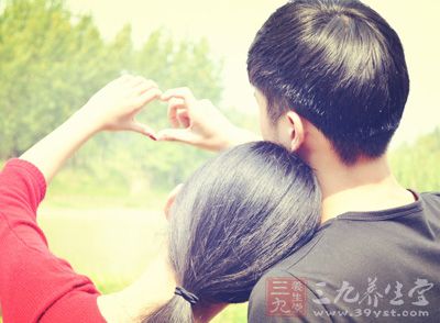 惊 这男人有小三妻子竟会窃喜