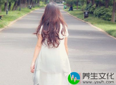 属蛇的女人最容易在爱情中冲动