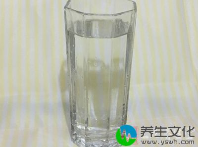 黄油40克(也可用色拉油)，水100克