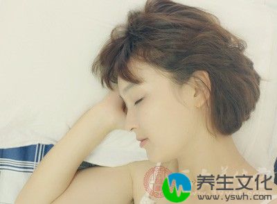 要注意避免不良的睡眠姿势