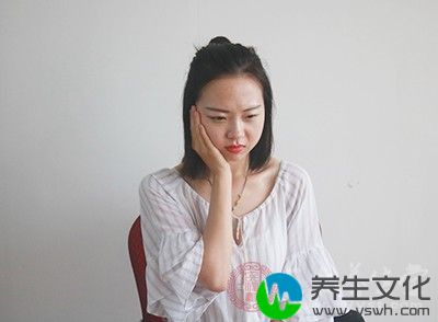 一些异物的刺激也是会导致口腔癌的发生的